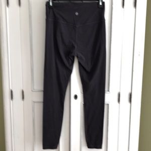 Althleta Ultra High Rise Elevation Tights Size S